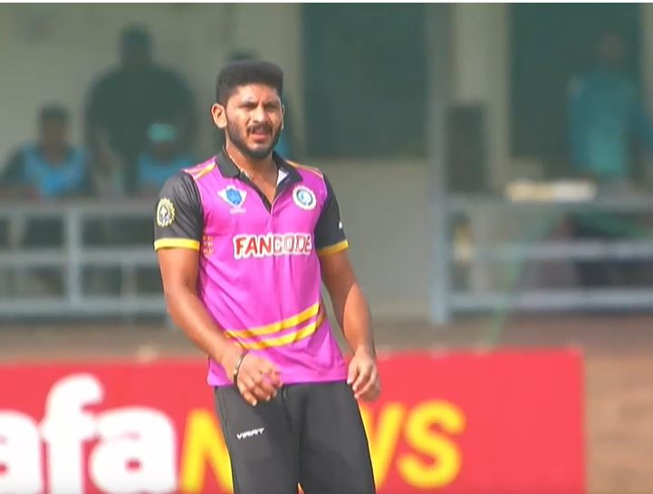 Ernakulam vs Kazaragode: Basil Thampi’s 3 for 3