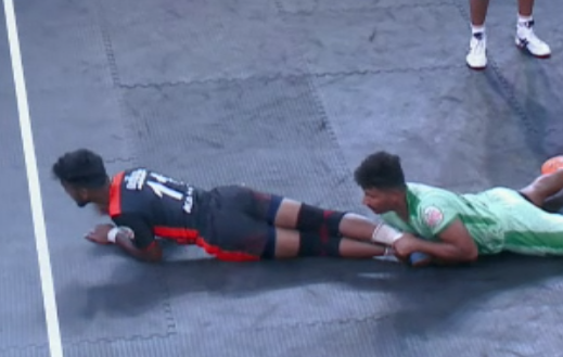 Manoj puts on a show