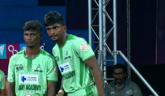 Kesavan Raja shines with 11 points
